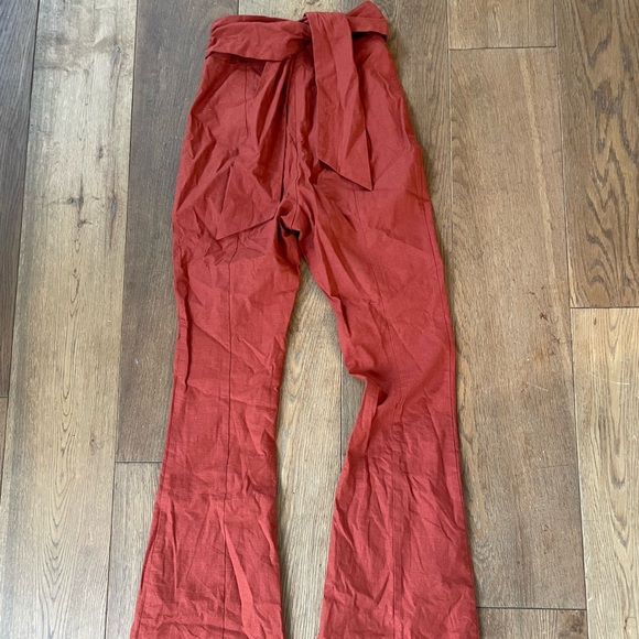 REVOLVE Majorelle Jennifer Pants High Waisted Flare Pants Dark Burnt Orange - Picture 3 of 5